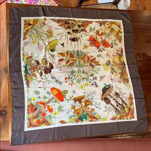 Gucci Rare Vintage Scarf — Excellent Condition